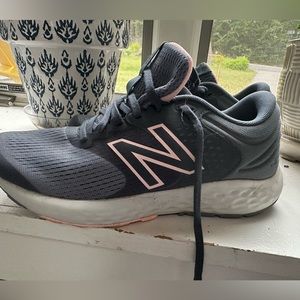 Women’s New Balance 520 Running Sneaker